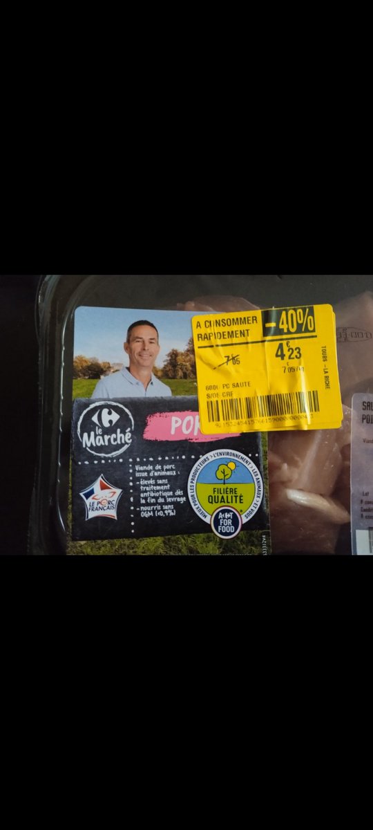 Je regarde souvent dans les bacs #antigaspillage . Toujours des prix intéressants. Ici une moitié de sauté de porc congelée et une moitié pour demain midi.
Je suppose que beaucoup font ça.