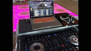 AntonioI1990's tweet photo. #Alpha2022, toda la música electrónica en Cienfuegos https://t.co/Qph795RWZF
El festival sureño reúne a jóvenes talentos y Dj consolidados, representantes de los más diversos géneros de esta música en #Cuba #CubaEsCultura https://t.co/1G0Xn1yCIl