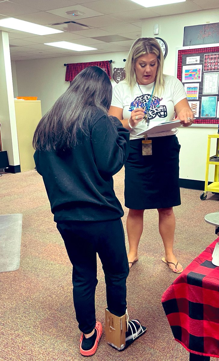akuchik's tweet photo. I had the pleasure to score our @JamesGarfield31 8th graders @PLTWorg Foot Orthosis models. They designed these foot/ankle braces to help individuals with cerebral palsy stay flat footed while walking. #innovaters #STEM @LelaSimmons19 @DrNHenderson @AleesiaLJohnson https://t.co/L6VzsdVqZC
