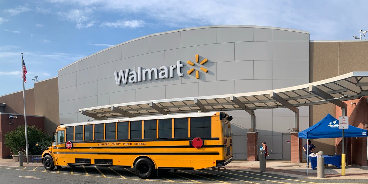 SCPSchools's tweet photo. The Popup Collect for Kids Supply Drive hosted by Stafford County Public Schools and Walmart is starting now. Stop by 11 Village Parkway before 1 p.m. to donate school supplies and help us fill a school bus. #CollectForKids #StaffordCommunity #ElevateStafford https://t.co/aWFyOJy6a8