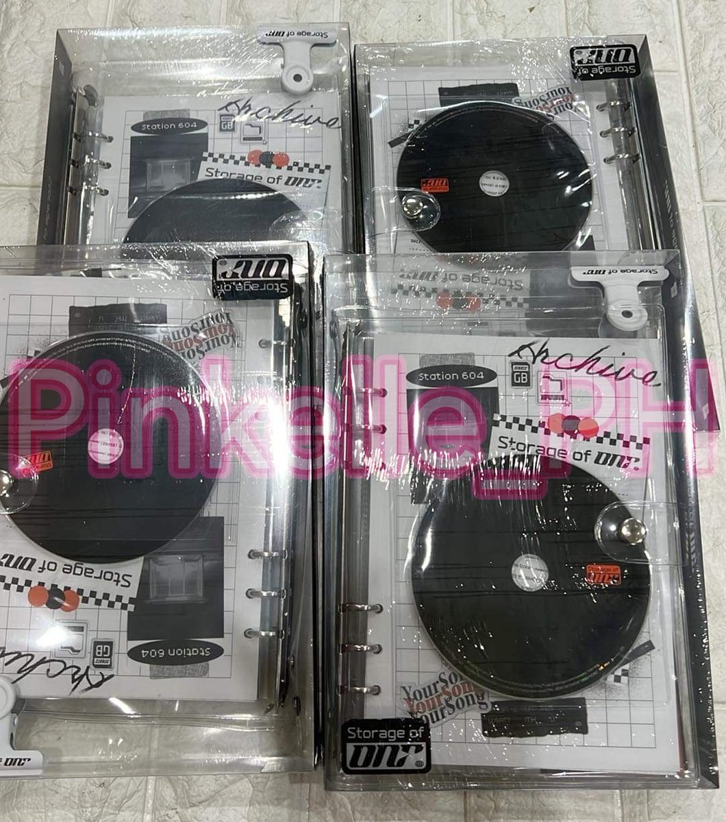 pinkelle_ph's tweet photo. #PinkelleUpdates
Arrived at our KR address😊
*ONF - Storage of ONF Albums (Hottracks)
~ Kit Version
~ Diary Version
*Pasabuy/Pahanap https://t.co/gcQMYxqhLr