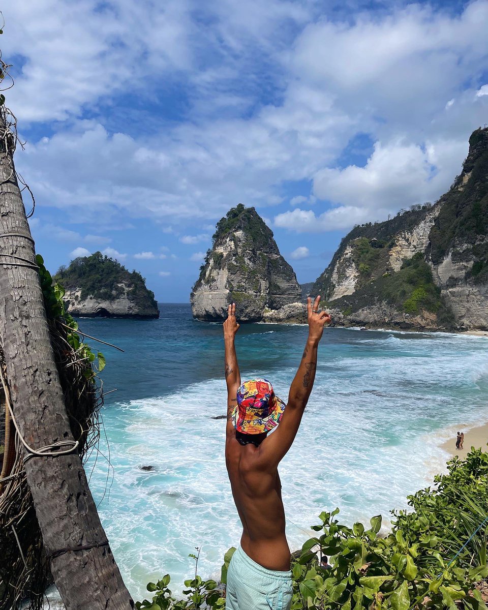 marcosruifer's tweet photo. Bali 🌸💖🌺 https://t.co/zD0Hi7kTLJ