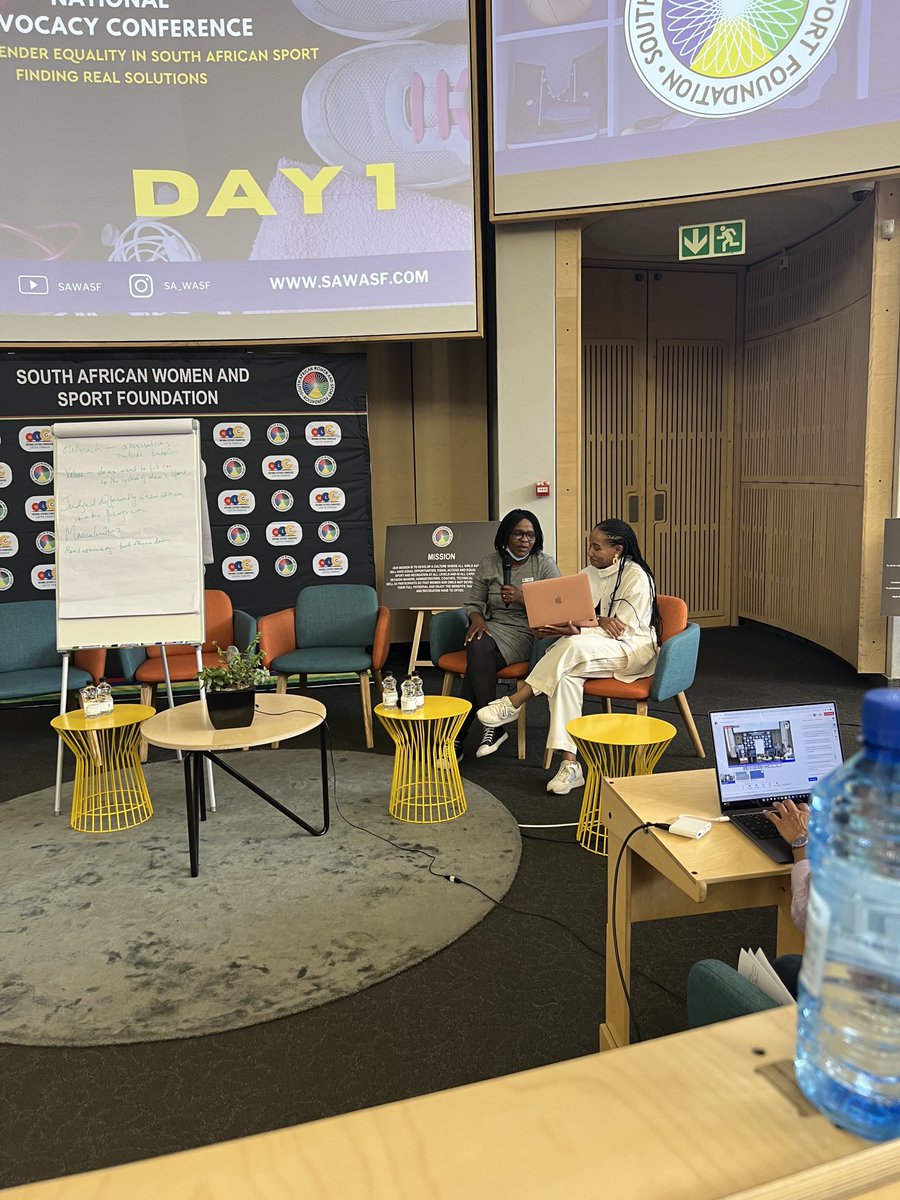 NtambiRavele's tweet photo. Feedback sessions after breakaway session on Effective and powerful leadership β¦@nowsparβ© #GenderEquality #SAWASF@2020 https://t.co/DUJ6sVl5Ep