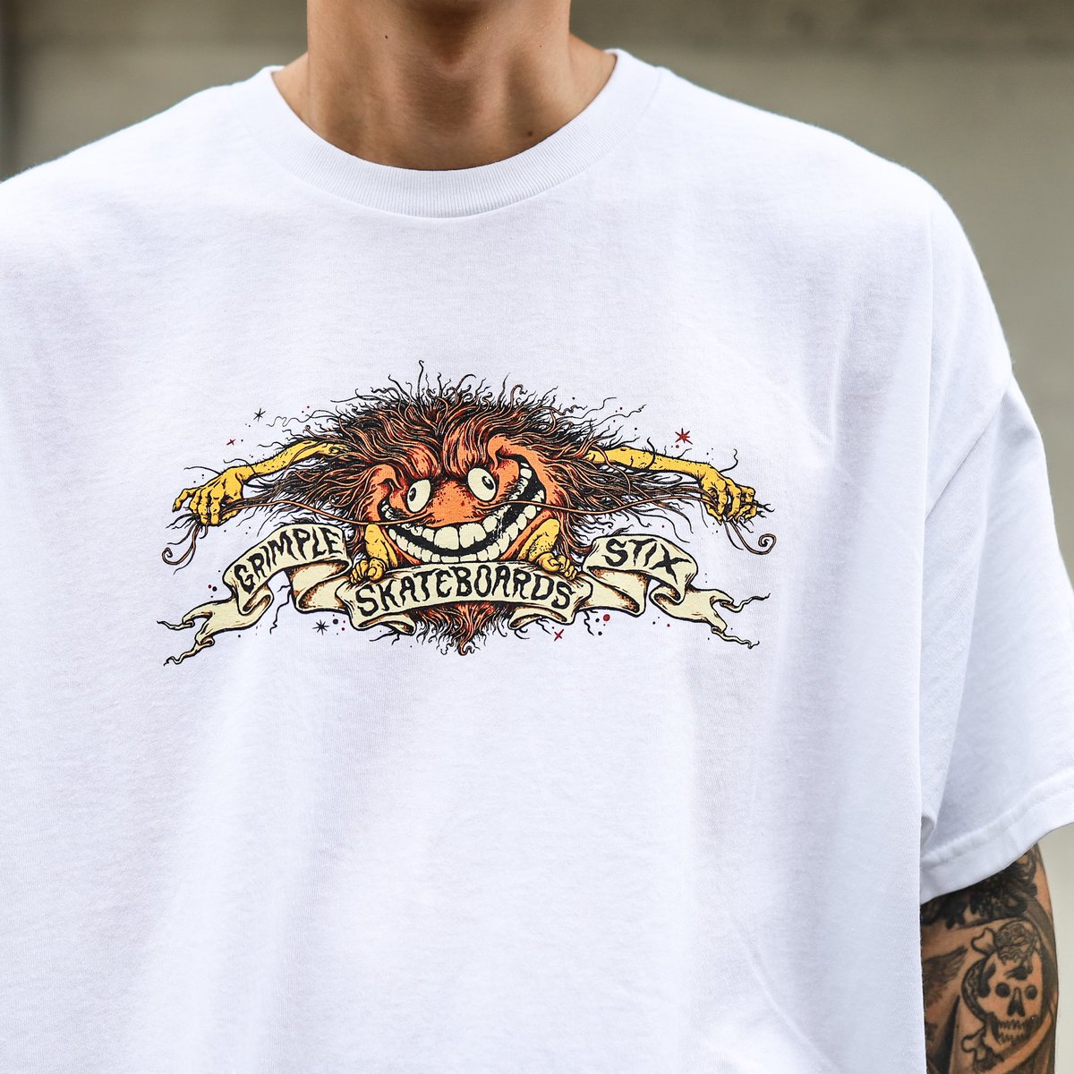 Feelin_osaka's tweet photo. 【ANTIHERO】GRIMPLE EAGLE TEE (WHITE) XLサイズ
https://t.co/2ZalhWWFV6
ANTIHEROから細分化され生まれたブランド”GRIMPLE STIX”のS/S TEE。
定番”EAGLE”をアレンジしたグラフィックは必見。
分かる人には分かる”通”な1枚。
#antiheroskateboards #antihero #grimplestix #アンタイヒーロー https://t.co/gG0GwlQ0UH