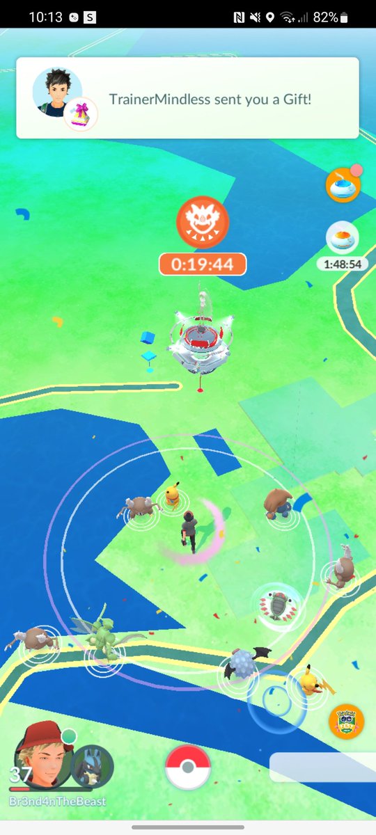D4v13s4's tweet photo. RAID IN 5 MINUTES #pokemon #pokemongoraids https://t.co/qViUTZx7Ir