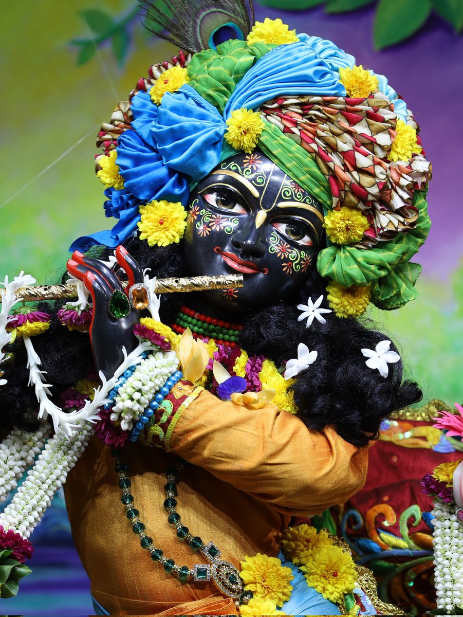 MODIfied_Pintu's tweet photo. 🌺 आज के दर्शन 🌺
   🙏 हरे कृष्ण 🙏 https://t.co/mdnittsweg