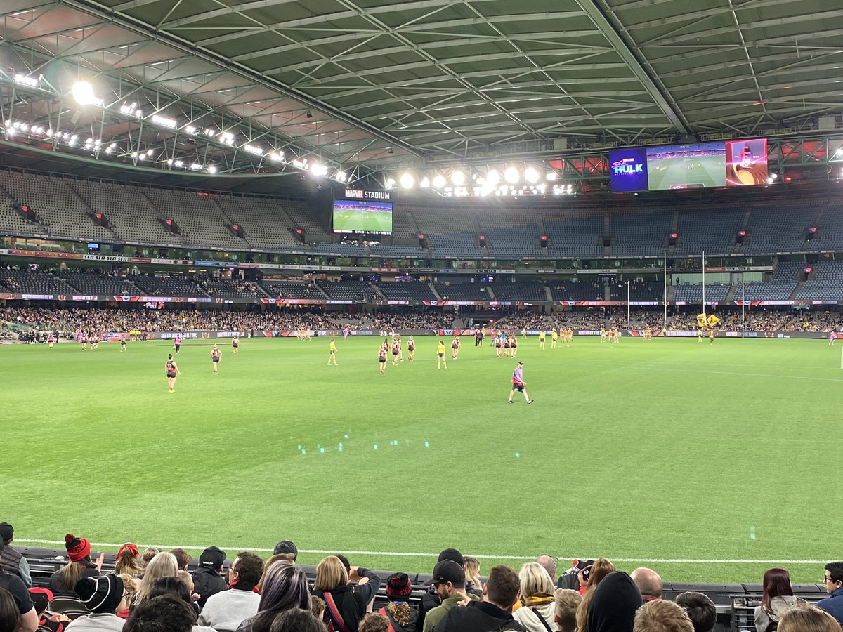 So good to be at the #AFLWDonsHawks