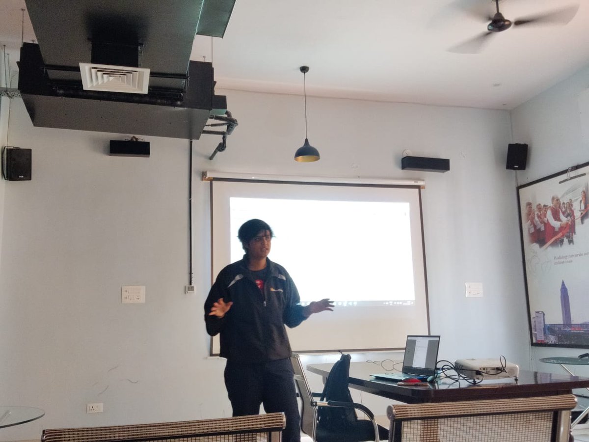 azdevindia's tweet photo. What do you know about computer vision? Hear from our expert speaker, Ms. Vilsi Jain, as she leads you through computer vision in web applications using #Azure, at Azure #DevDay #Jaipur. Stay tuned for more updates.
#devdayjaipur #azuredevday https://t.co/4Yr50SpKLN