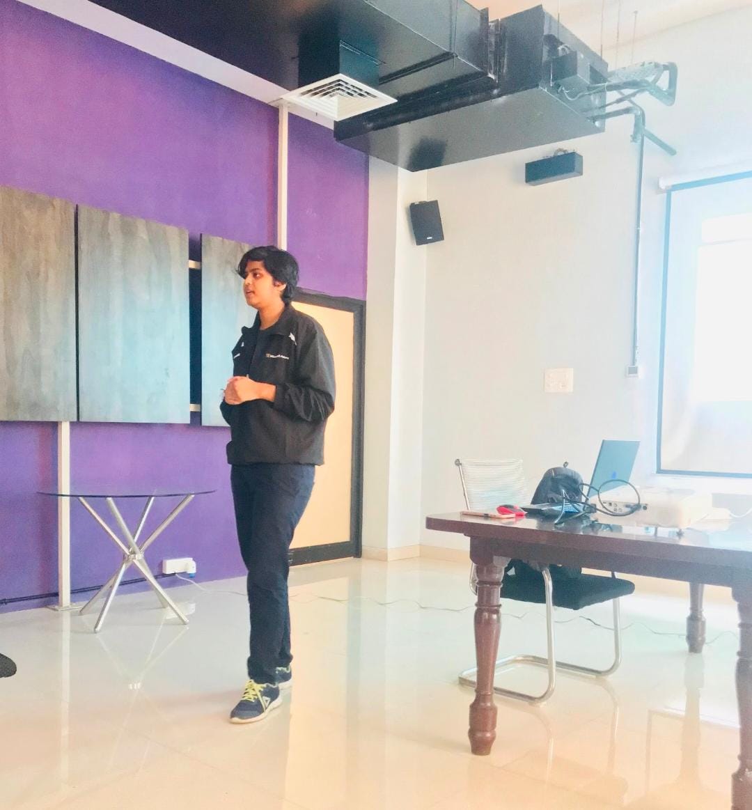 azdevindia's tweet photo. What do you know about computer vision? Hear from our expert speaker, Ms. Vilsi Jain, as she leads you through computer vision in web applications using #Azure, at Azure #DevDay #Jaipur. Stay tuned for more updates.
#devdayjaipur #azuredevday https://t.co/4Yr50SpKLN