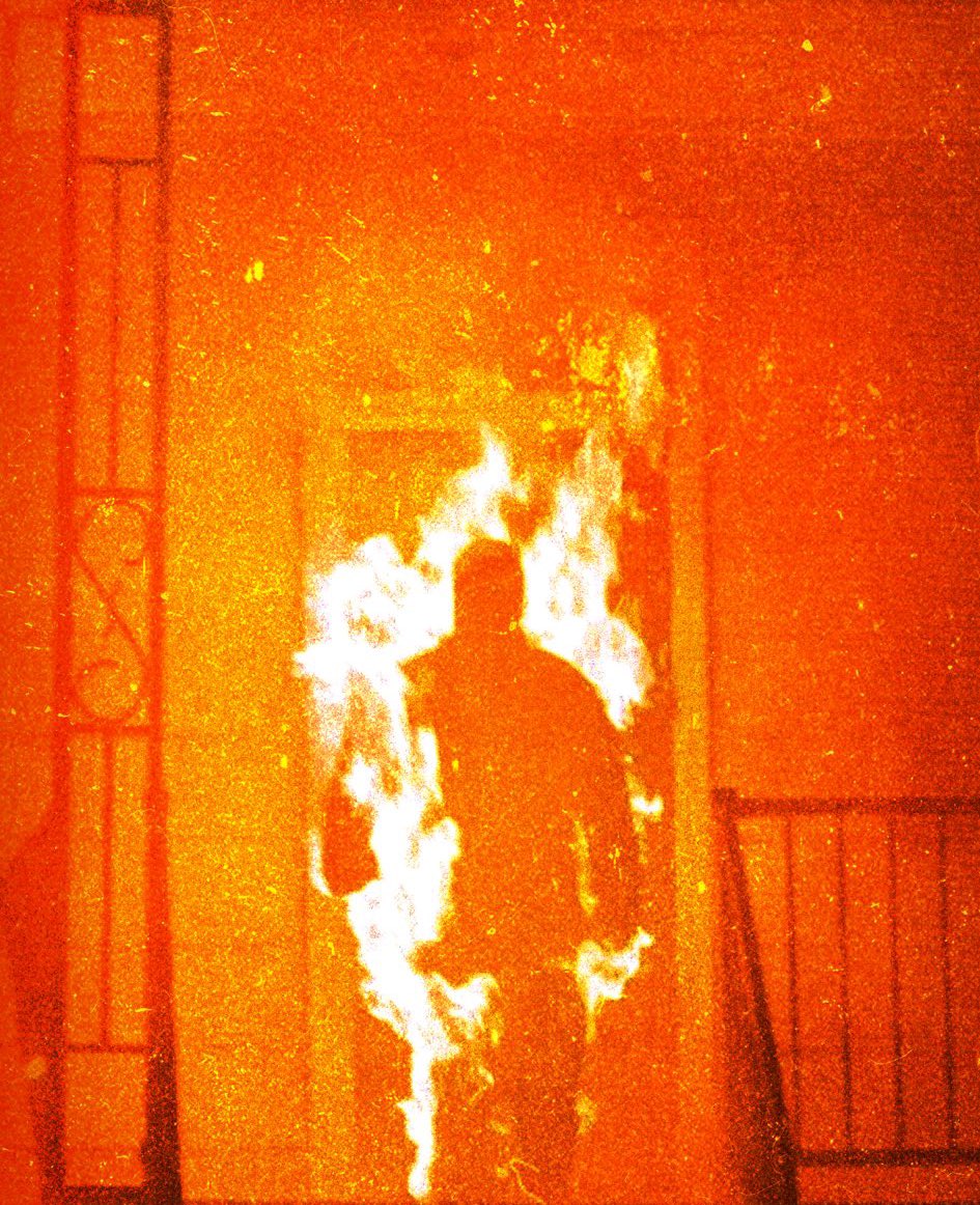 MrWhxswho's tweet photo. @Odumodublvck_ since we got to lagos. Everywhere dey burn. #Box18 https://t.co/ejOoAI4CEM