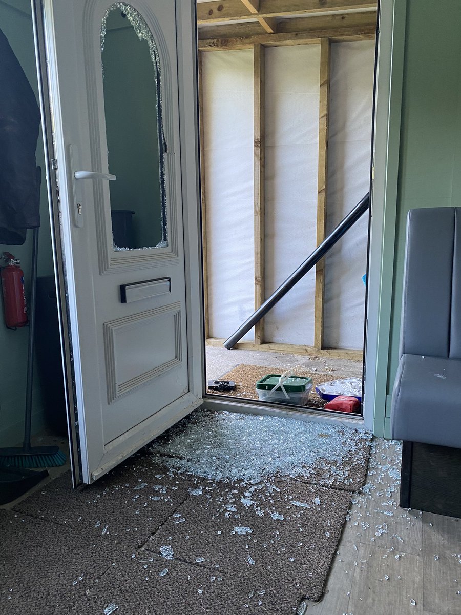 Abercarn United AFC tweet media