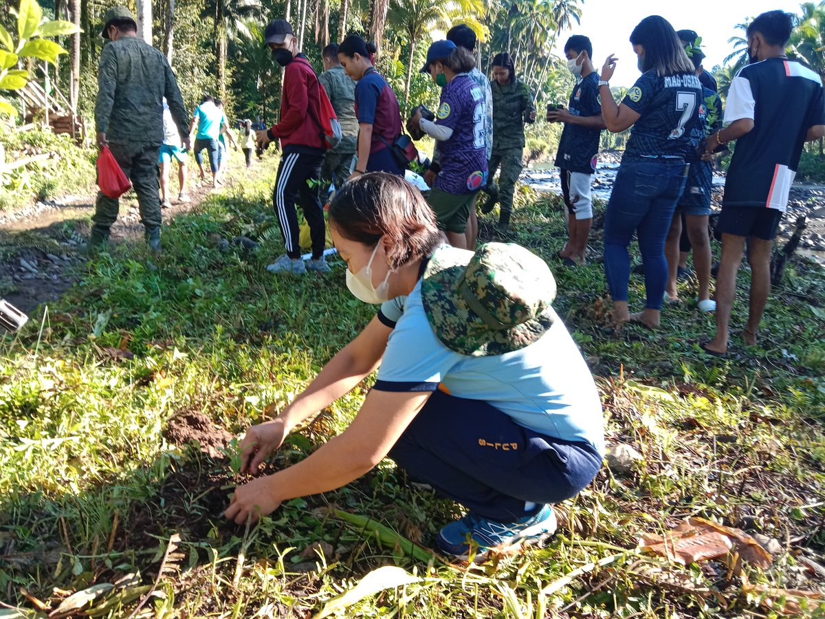 CMocppo's tweet photo. #treeplantingactivity
#plantabilliontrees
#kkdat https://t.co/T2AM0kqBIV