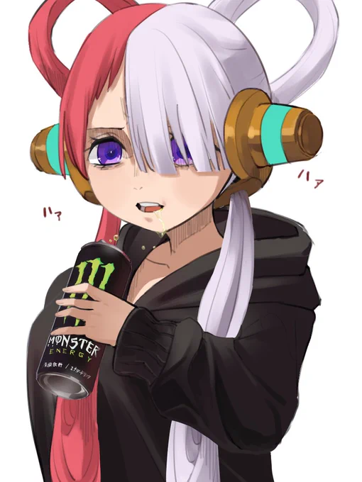 #ワンピース  #ウタ 寝ないようにモンエナを飲むウタ(黒パーカー) 