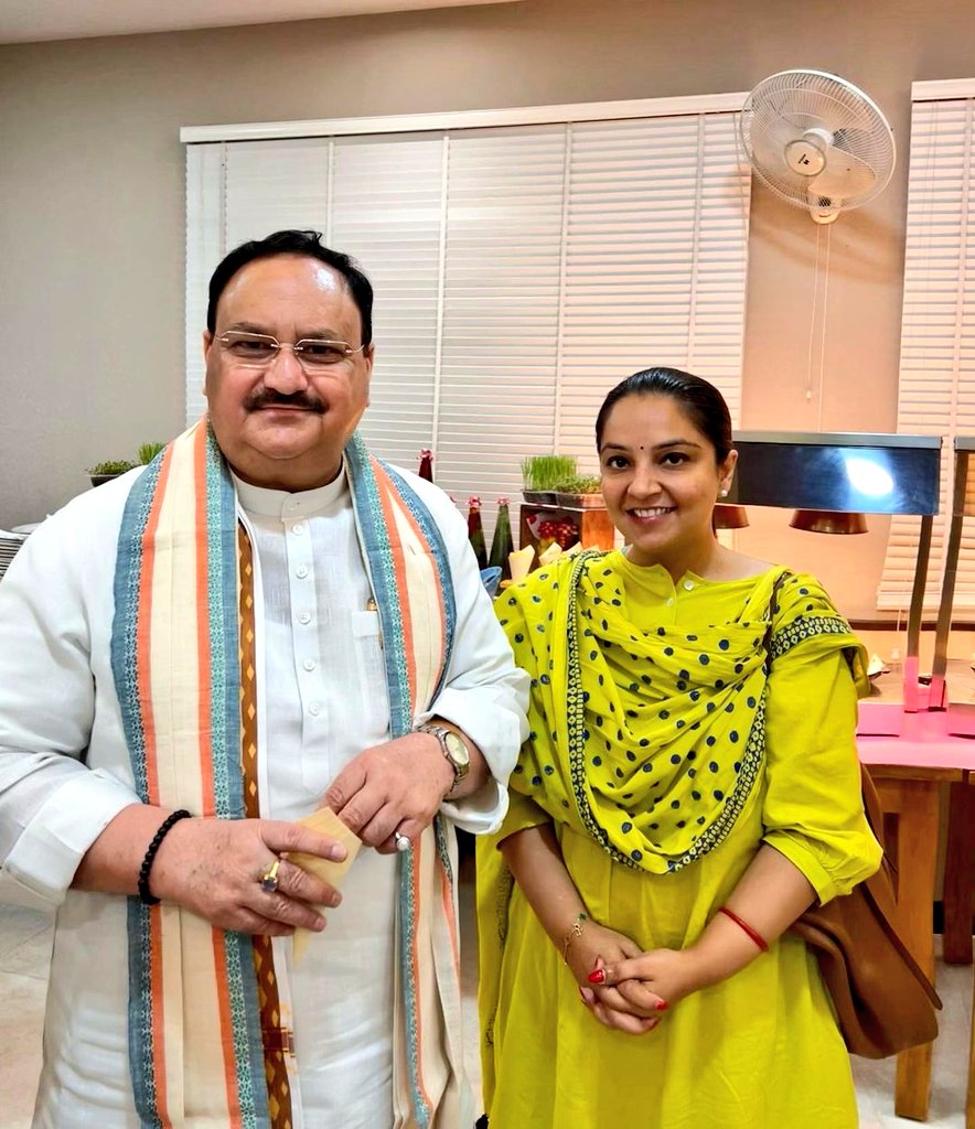 MODIfied_Pintu's tweet photo. BJP National Spokesperson Didi 😊 @CharuPragya Ji, with @BJP4India National President Sh. @JPNadda Ji. 🙏🏼

On 7 August 🙌🏻 https://t.co/pXf7Q2CXQJ