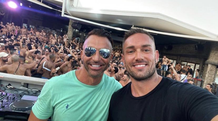 BenBakson37's tweet photo. Big thank you to anastasiogr who believed in me from the very beginning of my career. To headline the #xIsiorfestival Main Event this year was a big responsibility and I fully enjoyed every second of it
#yachting #mykonos #cyclades  #sailing #greece #paros
#Greece #ISLAND https://t.co/694iErGy3d