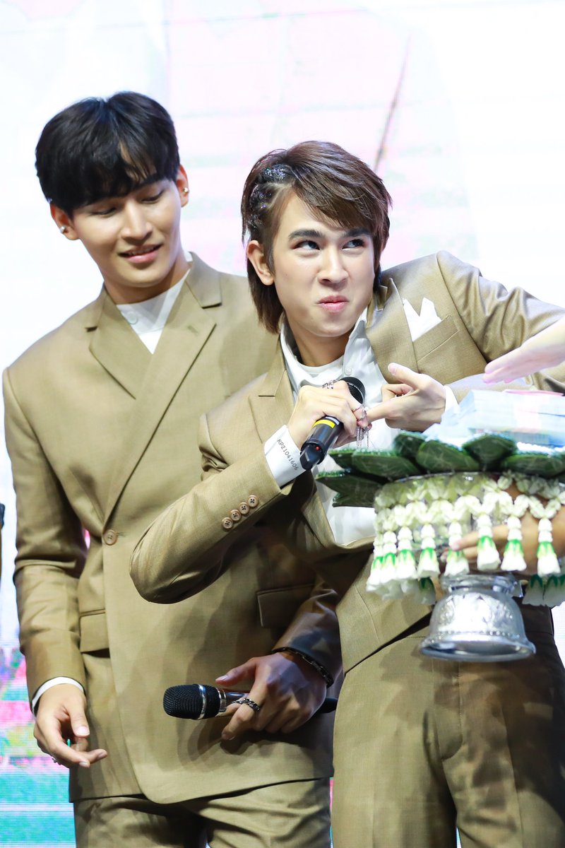 kp21041606's tweet photo. จะดีหรอแม่ ~ 
😂😂😂😂

#OhmFlukeFMT3rdFallingForYou
#เจ้าแก้มก้อน #โอห์มไง #OhmThitiwat #fluke_natouch #Ohmfluke #โอห์มฟลุ้ค https://t.co/8ksO2ZkNIf
