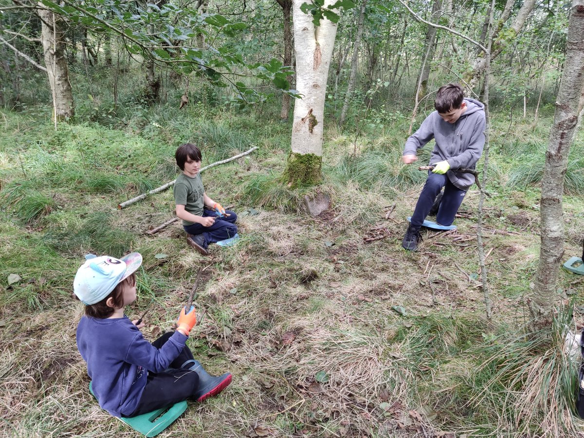 NlandRangers's tweet photo. Another busy day at #ForestSchool #Holidayclub on Thursday. We heard the #Swift poem, talked about #migration, completed the #Walltown #orienteering course, and chilled in #hammocks. There was also #denbuilding and #whittling. One more session https://t.co/nbf1NY24FN @NlandNP https://t.co/8qDDxRRrHN