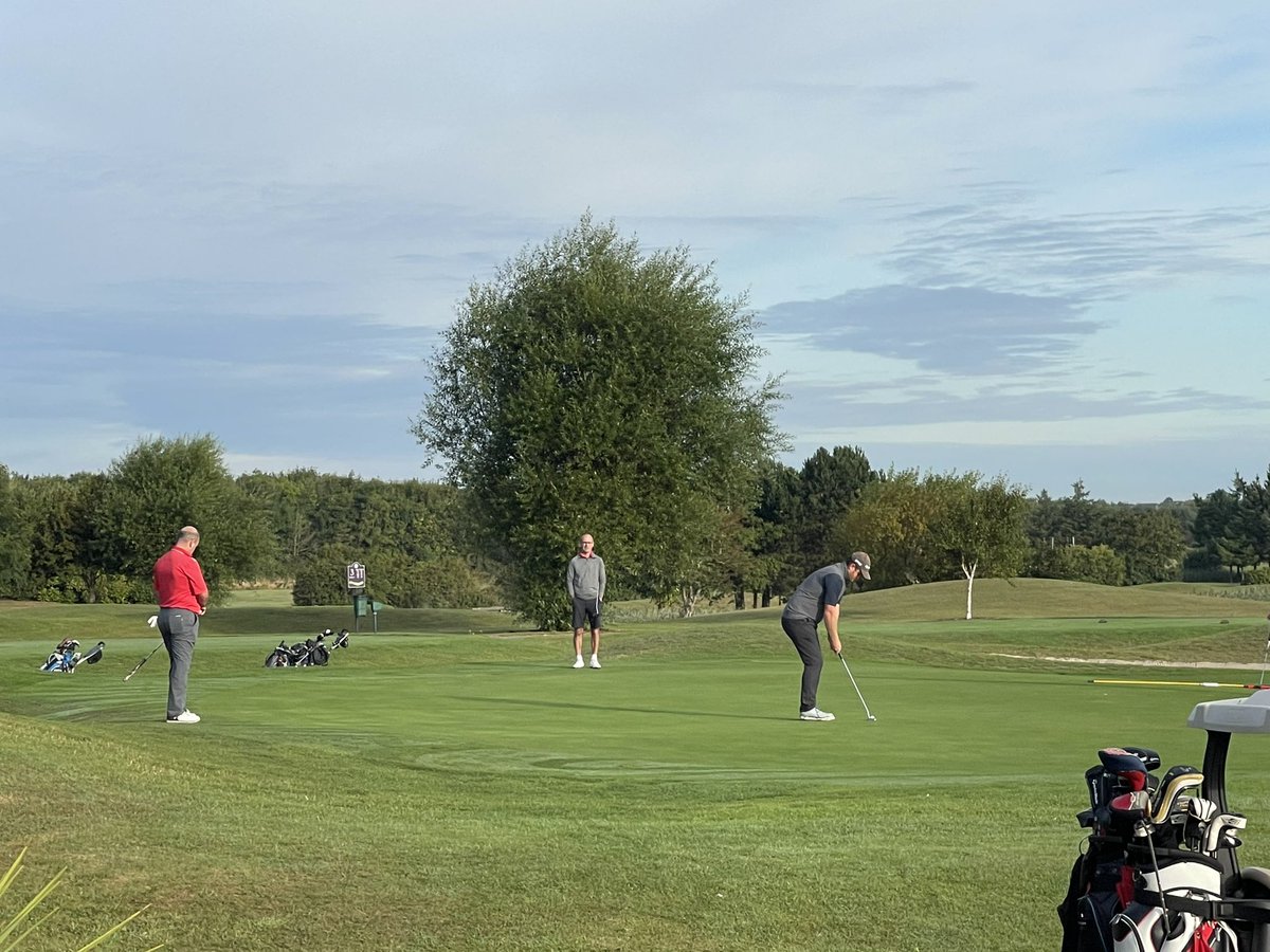 Club Championship Round 1
Best of luck to all member’s competing for this years Club Championship. A testing 3 rounds of stroke play off the back tees is the challenge ahead. Who will be crowned this years Club Champ?? ⛳️🏌️‍♂️😎😎