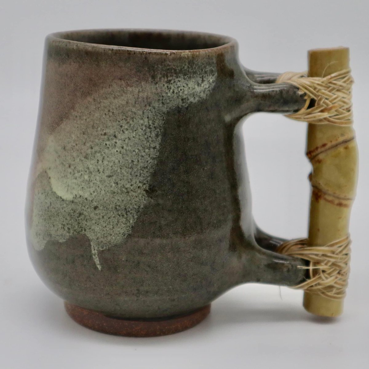 GetRootedPH's tweet photo. Here’s a sneak peak of some of the items we are now carrying from Siegrid Bangyay of Sagada Pottery 🥰

Each piece is crafted by hand, glazed and fired on a kiln. It takes 3 months to make a piece from start to finish! 🏺

#trylocalph #shoplocalph #sagada #handmadeph #potteryph https://t.co/gGmdwiDUlK