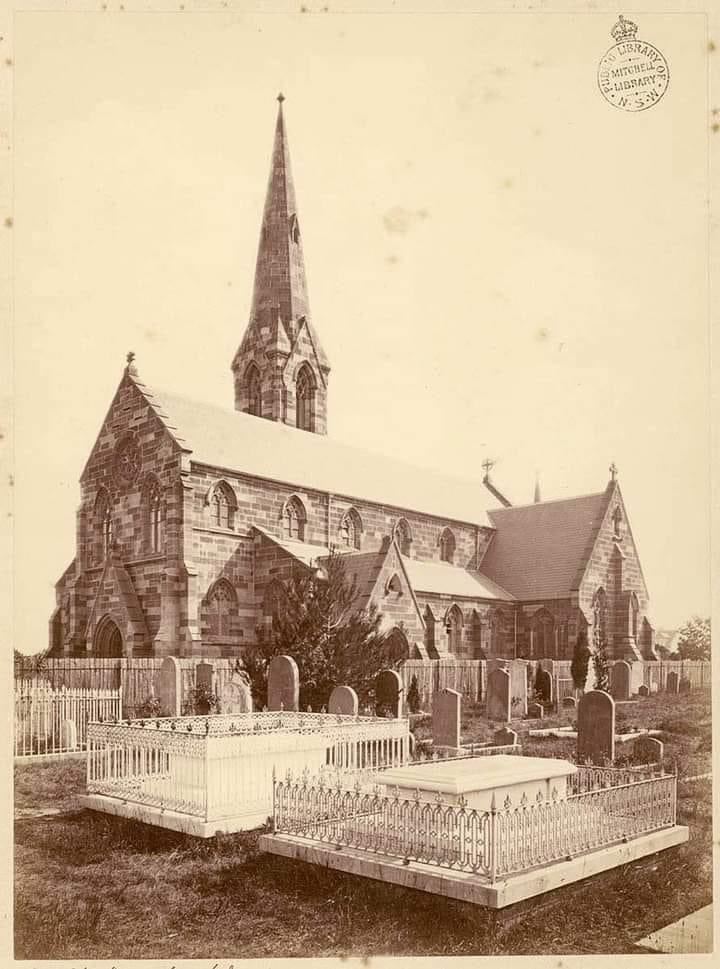 OldSydneyAlbum's tweet photo. St Stephen’s Church, Newtown in circa 1875.

[@statelibrarynsw] https://t.co/lBy0uNBNb6