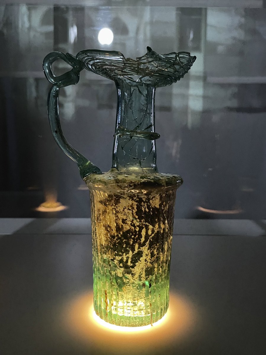 Fuchsia Hart tweet media