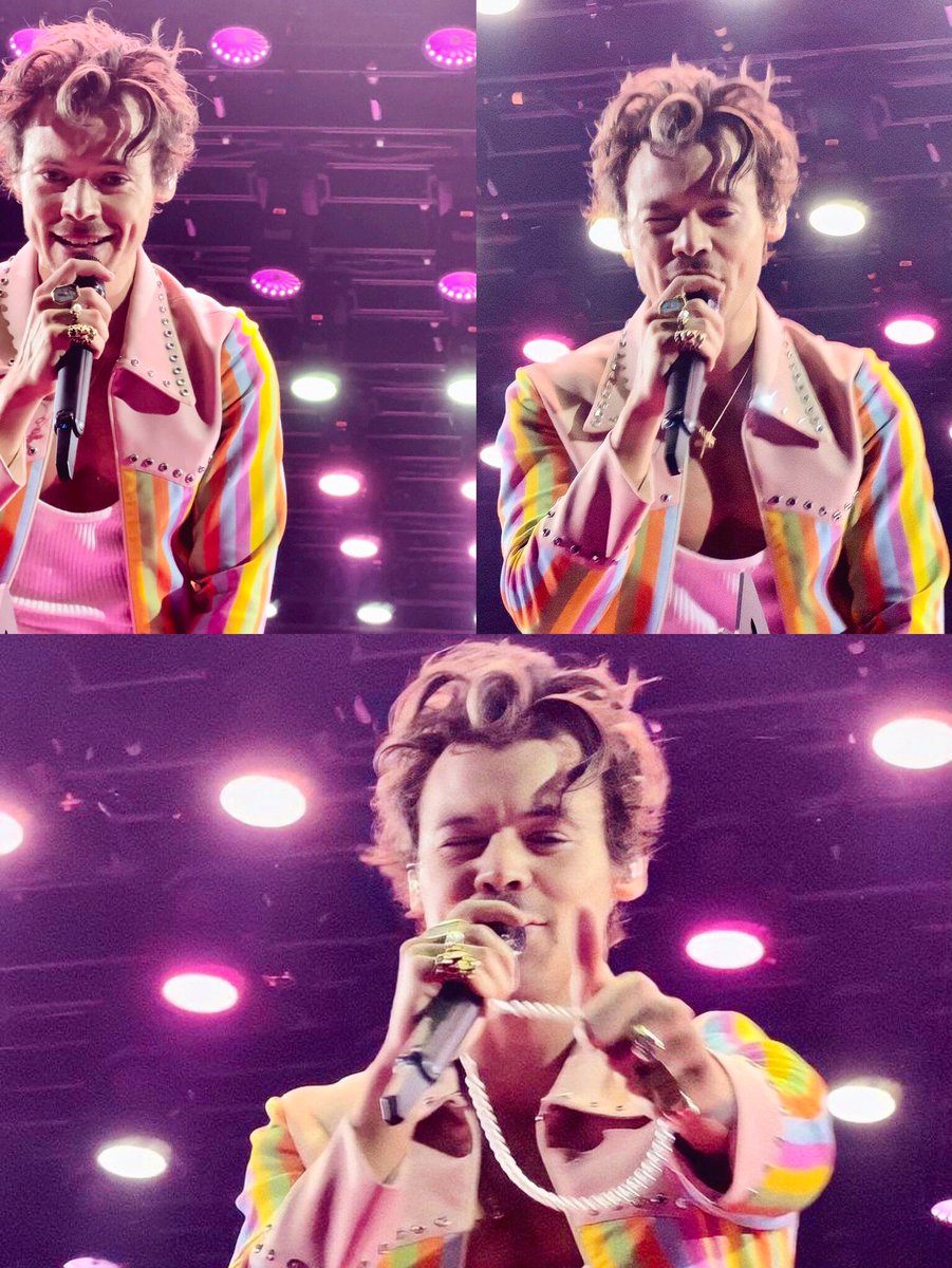 harrydailyposts's tweet photo. the prettiest https://t.co/dhp89oF5SI