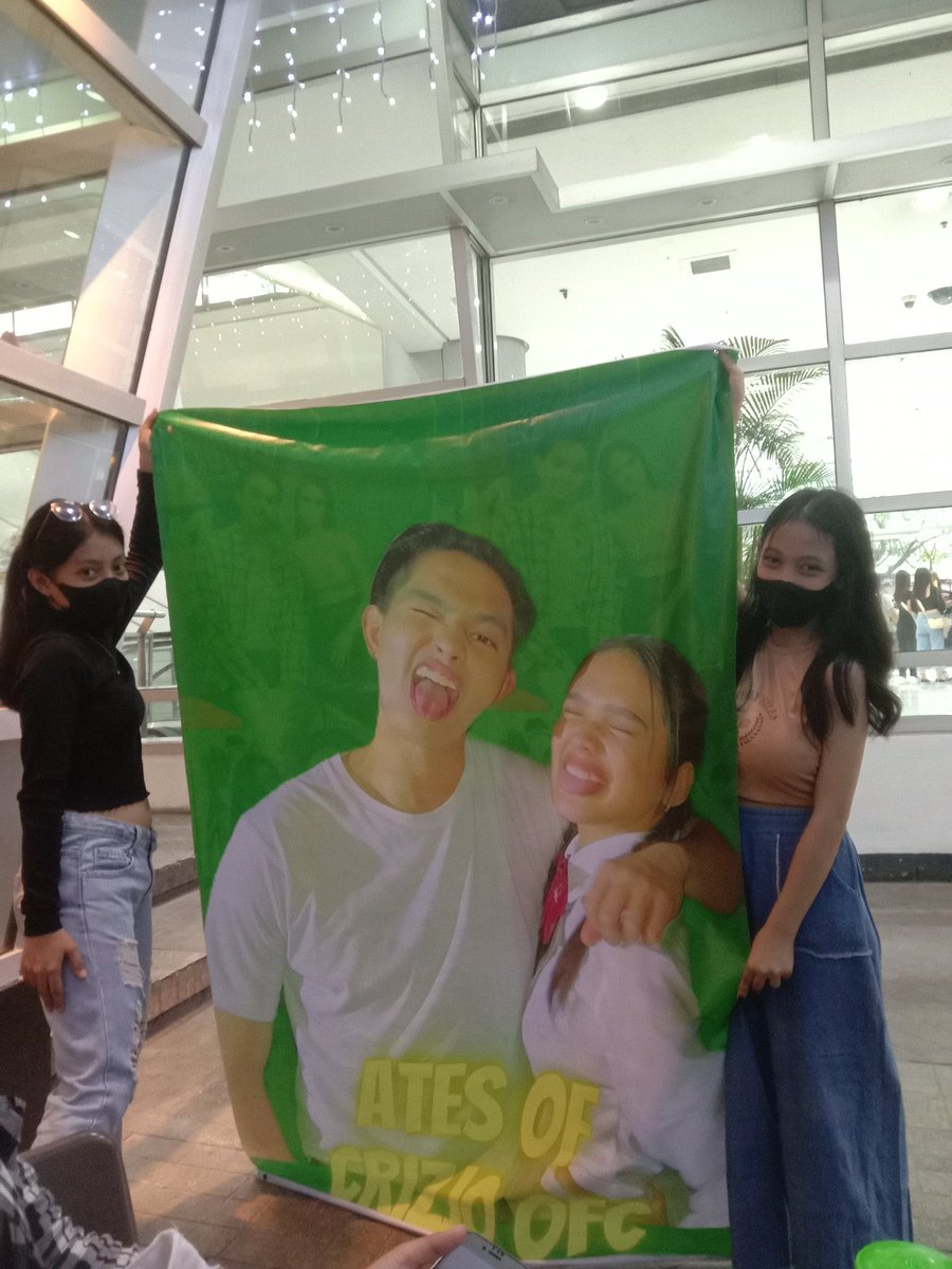 CrizJo Official tweet media