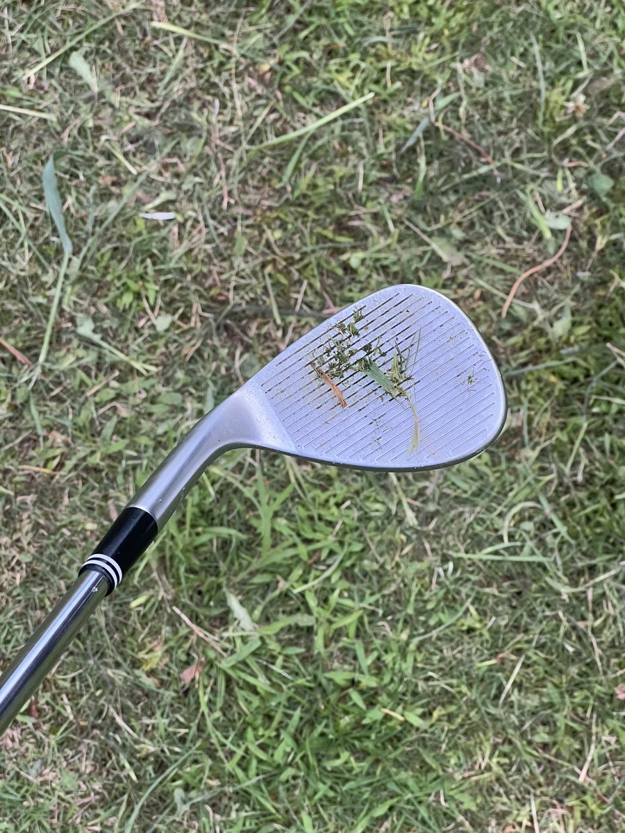 agemogolf's tweet photo. 自宅待機になってしまったので、ひたすら家で60度で14ヤード。奥の小屋壊して30ヤードにしたい
#アプローチ練習 #rtxzipcore https://t.co/0yoAwnRSVQ