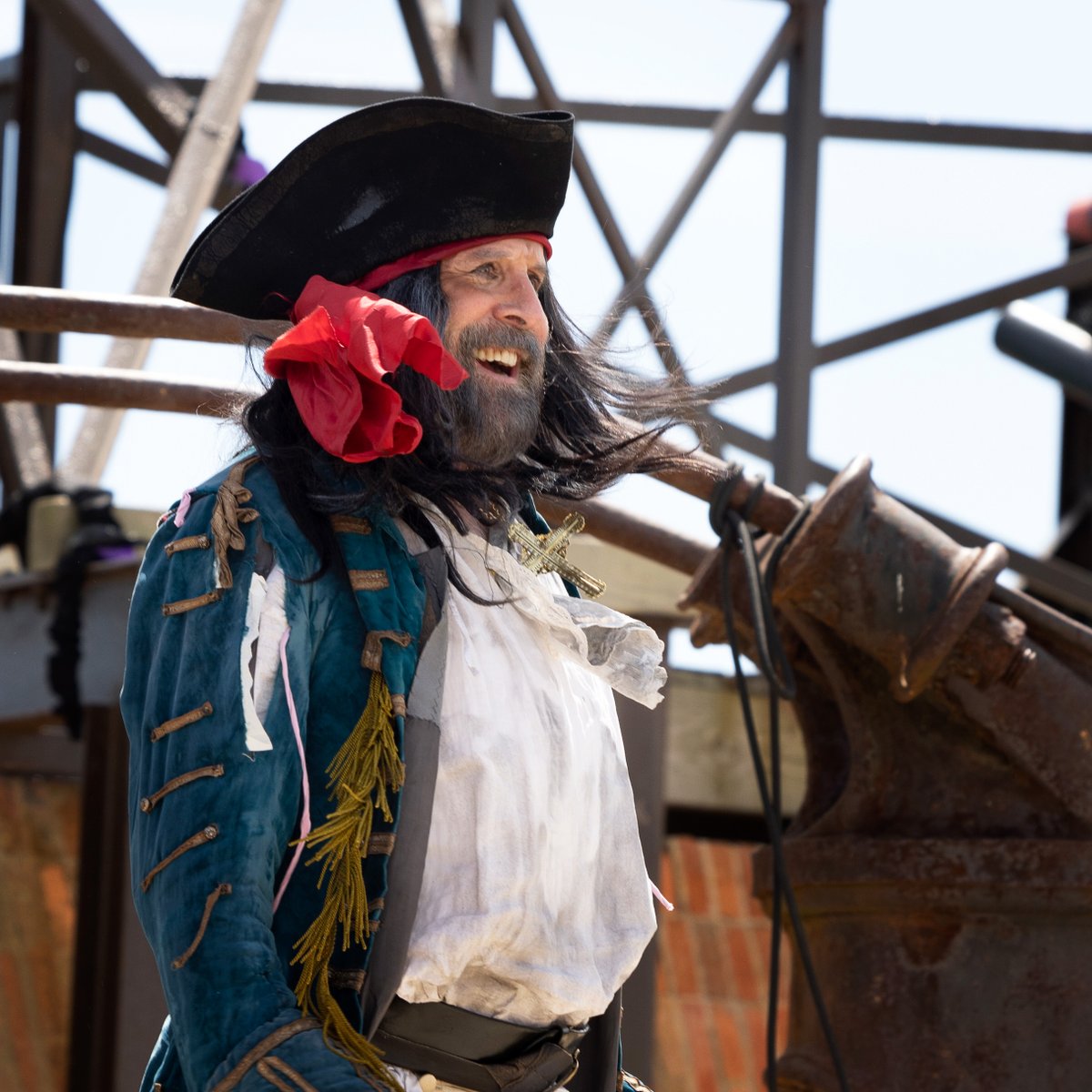 Grattis på födelsedagen Peter Stormare! 🥳🎉 Du är kanon! 💥 #peterstormare #fångarnapåfortet #tv4