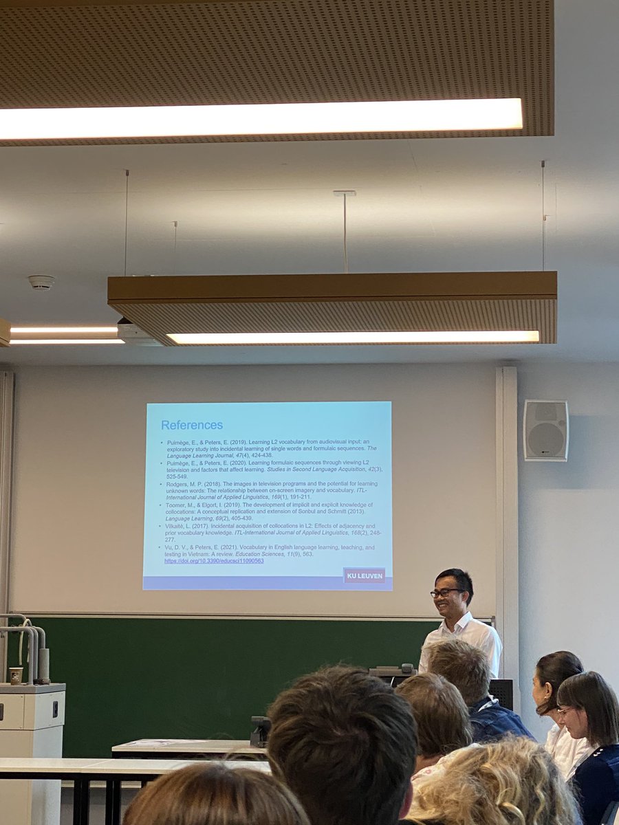 eva_calta's tweet photo. Some great presentations at @EuroSLA by our @LetterenKULAnt vocab team! https://t.co/567QVen5yn