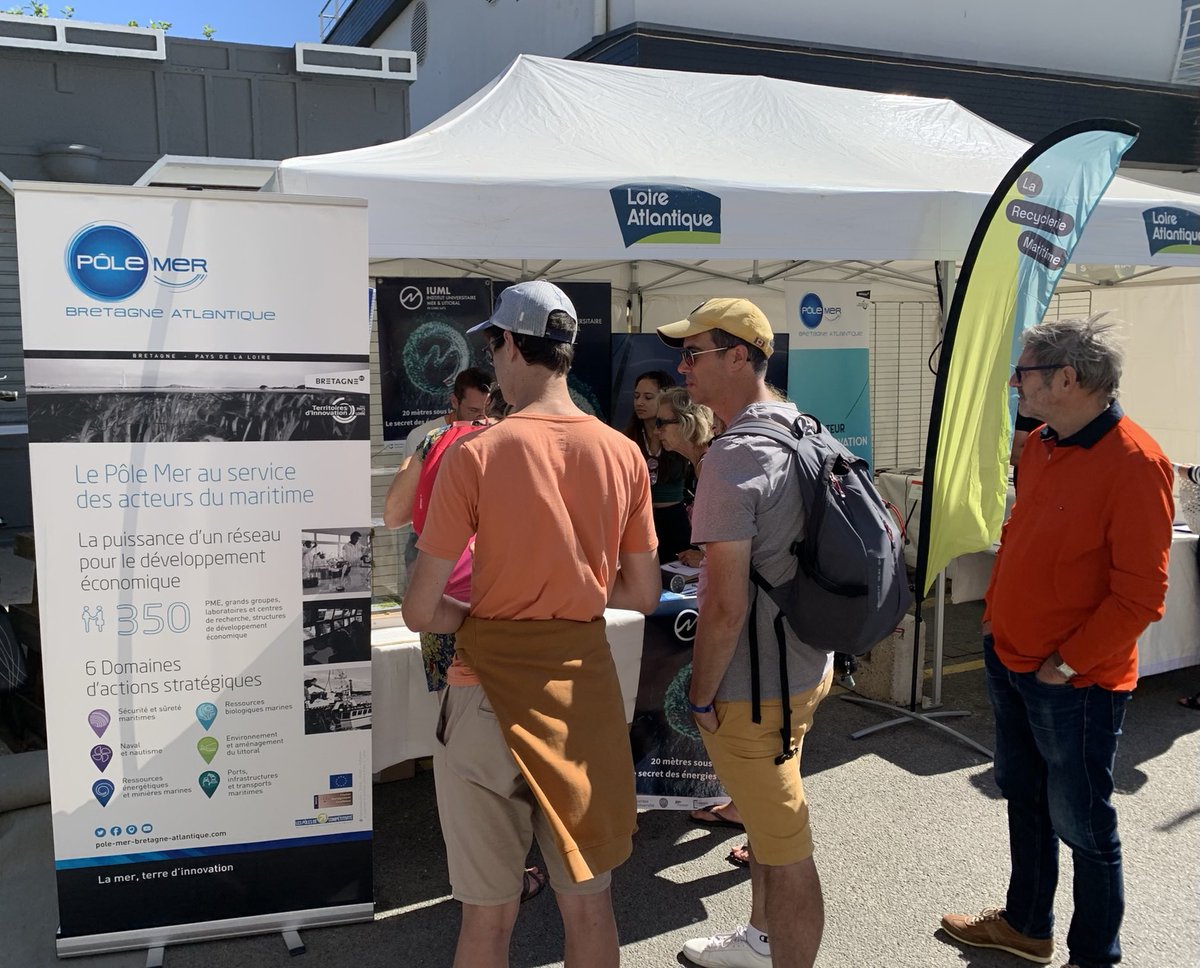 Beaucoup de monde pour partir voir la mer au ⁦<a href="/le_pouliguen/">Le Pouliguen</a>⁩ aujourd’hui sur le stand ⁦<a href="/PoleMerBA/">Pôle Mer Bretagne Atlantique</a>⁩  ⁦<a href="/SeawitL/">SeawitLab</a>⁩ ⁦<a href="/IUML_CNRS/">Institut Universitaire Mer & Littoral</a>⁩ ⁦<a href="/juliencarlier/">Julien CARLIER</a>⁩ #recyclerie #maritime #PartezVoirLaMer