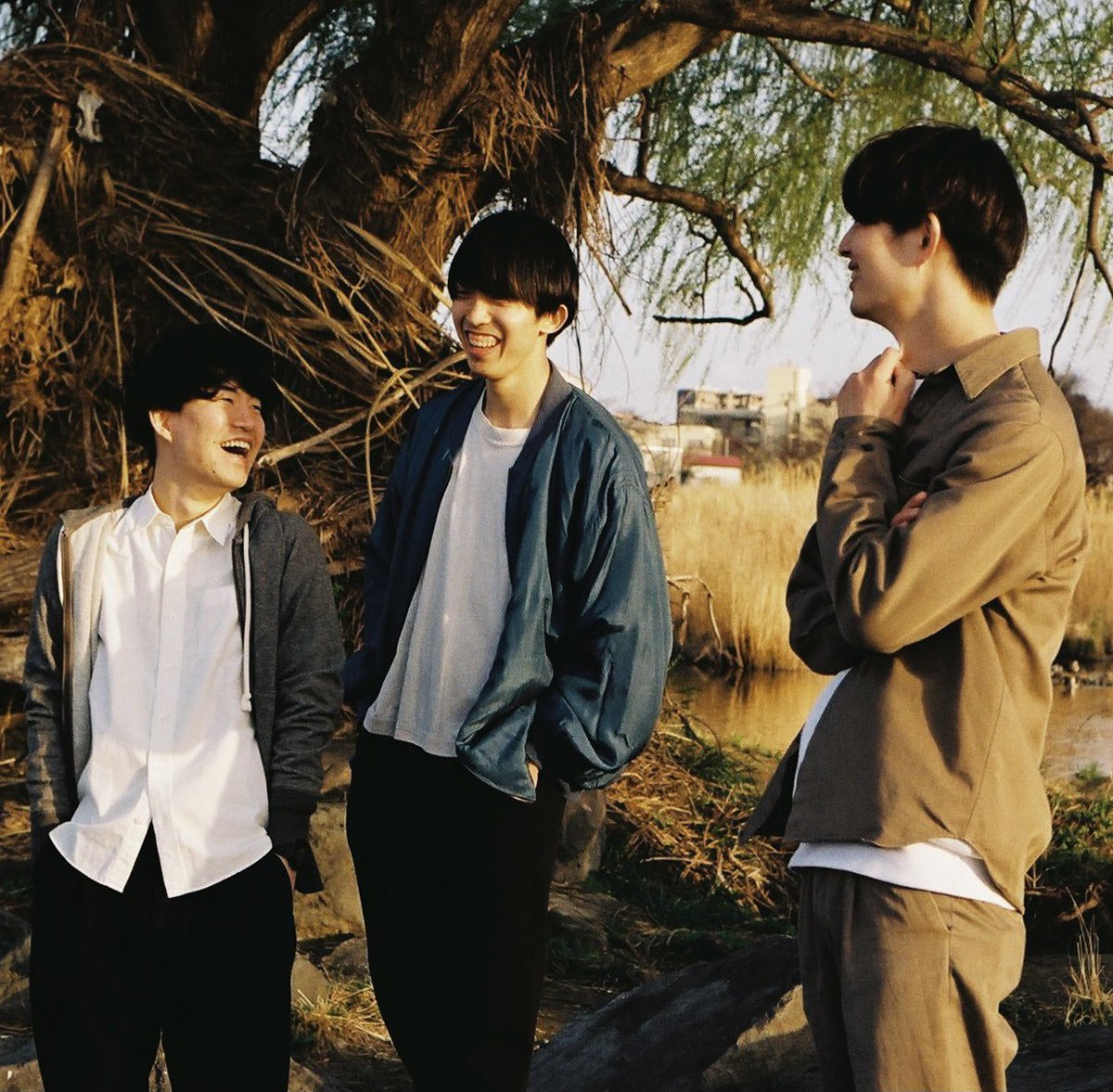 the_ludence's tweet photo. /
ザ・ルーデンス1st LIVE
配信チケット発売中です!!🎉🎟🕺
\
●日時
9/25(日)12:00開場 12:30開演
●アーカイブ
9/28(水)まで3日間視聴可能
●料金
1500円+242円(購入手数料)
●チケットの購入👇
https://t.co/zSVHSr3SUV
会場にこれない方も、おうちで一緒に遊びましょう🔥
たーのしみ!! https://t.co/T0ulevsNxf