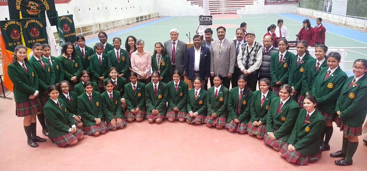 MussoorieS's tweet photo. Interact Investiture Ceremony!!!
#mussoorieinternationalschool #misindia #interactclub #girlsboardingschool #education #girlseducation #mussoorie #boardingschool https://t.co/5LeHCNhvt1