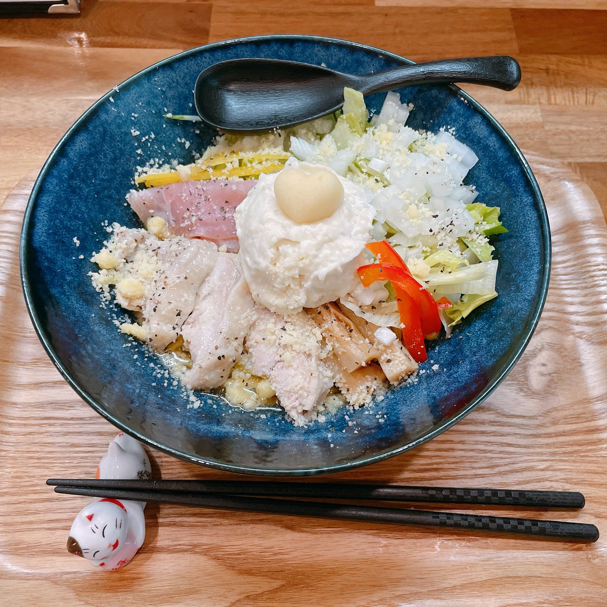 今日はけもみみ高校ありがとうございました！
お久しぶりにお会いできた方、はじめましてで優しく楽しくおしゃべりしてくださった方、ありがとうございます
おかげさまで久々のお給仕とっても楽しかったです！
ジェイソンちゃんが作ってくれた美味しい美味しいまぜそばも…♡♡