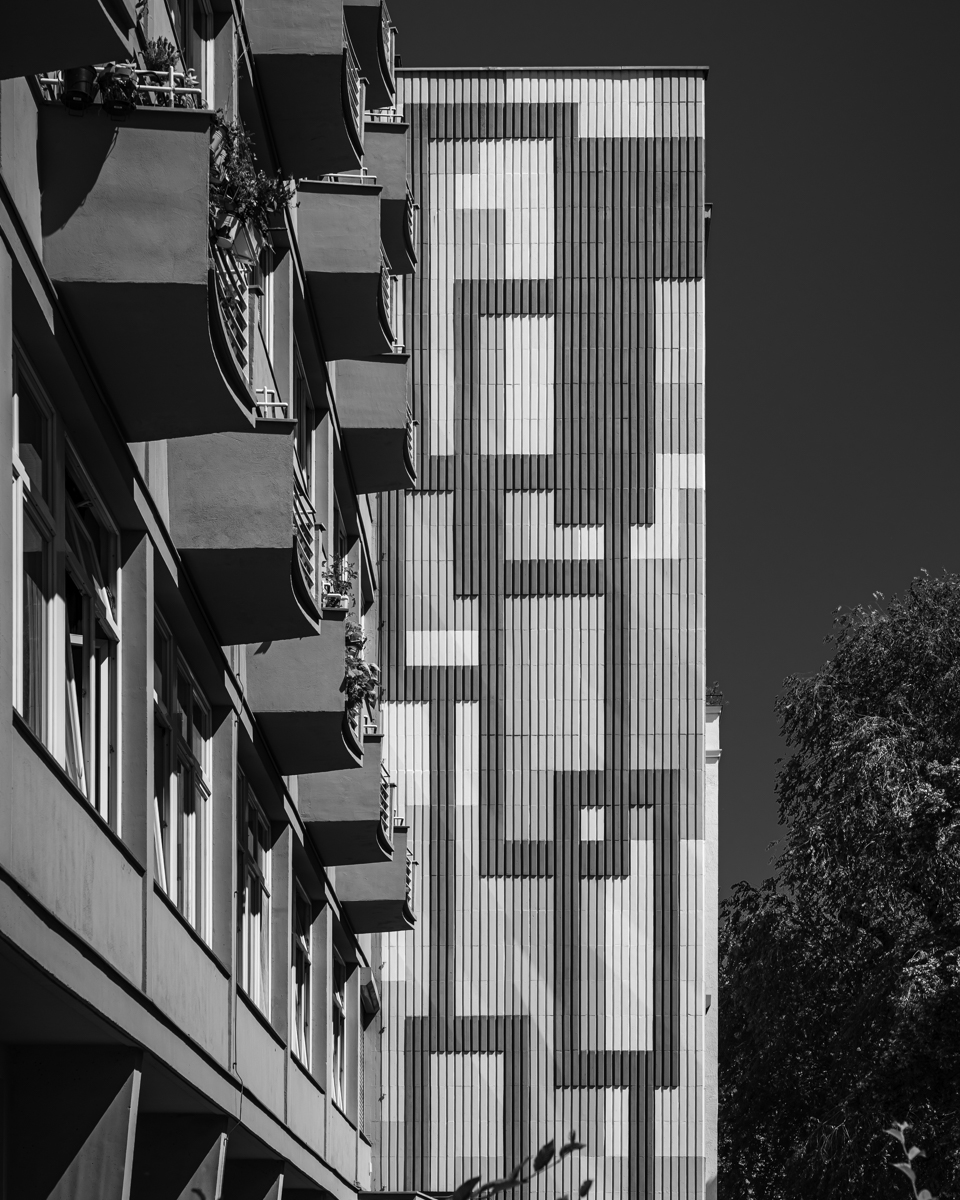 Geometric delights.
H. Völker, R. Grosse, 1955–56.
#BerlinModern