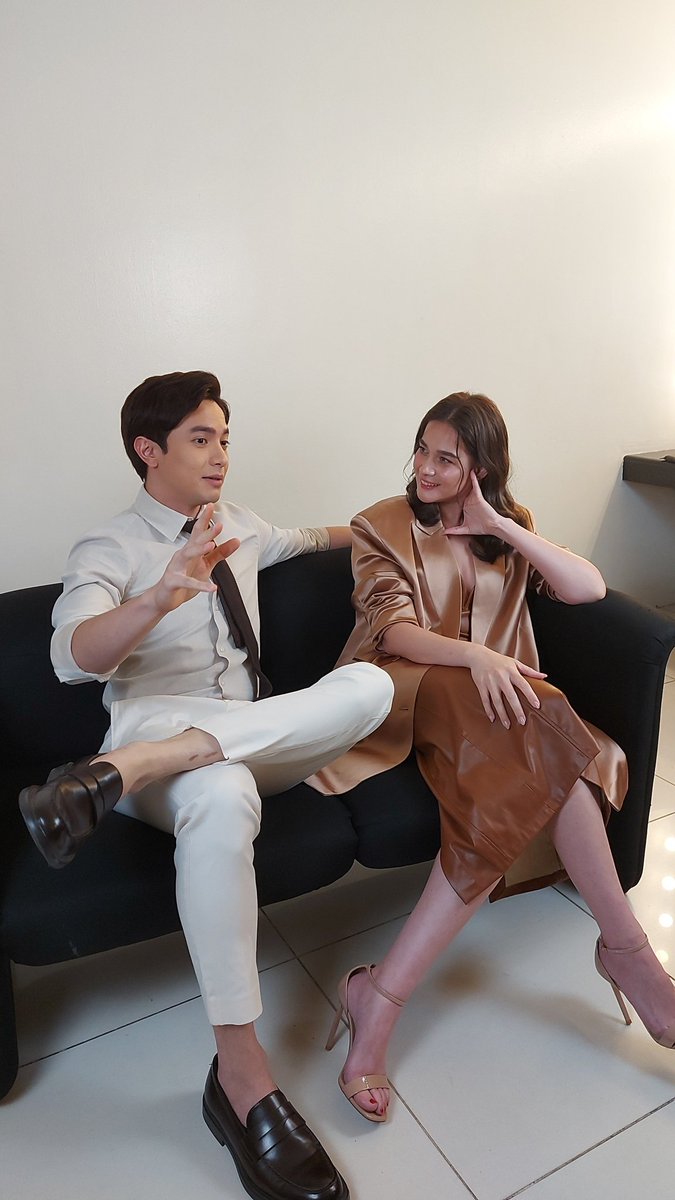 GMADrama's tweet photo. Surprise! 😍 #StartUpPH stars Alden Richards and Bea Alonzo are here 😍 https://t.co/GeHPGOVxEp