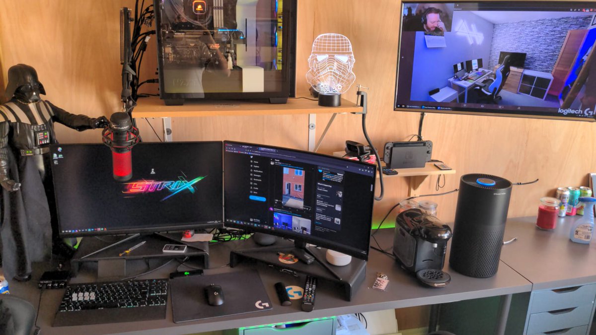 BazThorpe's tweet photo. @onscreenlol @logitechc @AmazonUK https://t.co/MYiF3QEBTP