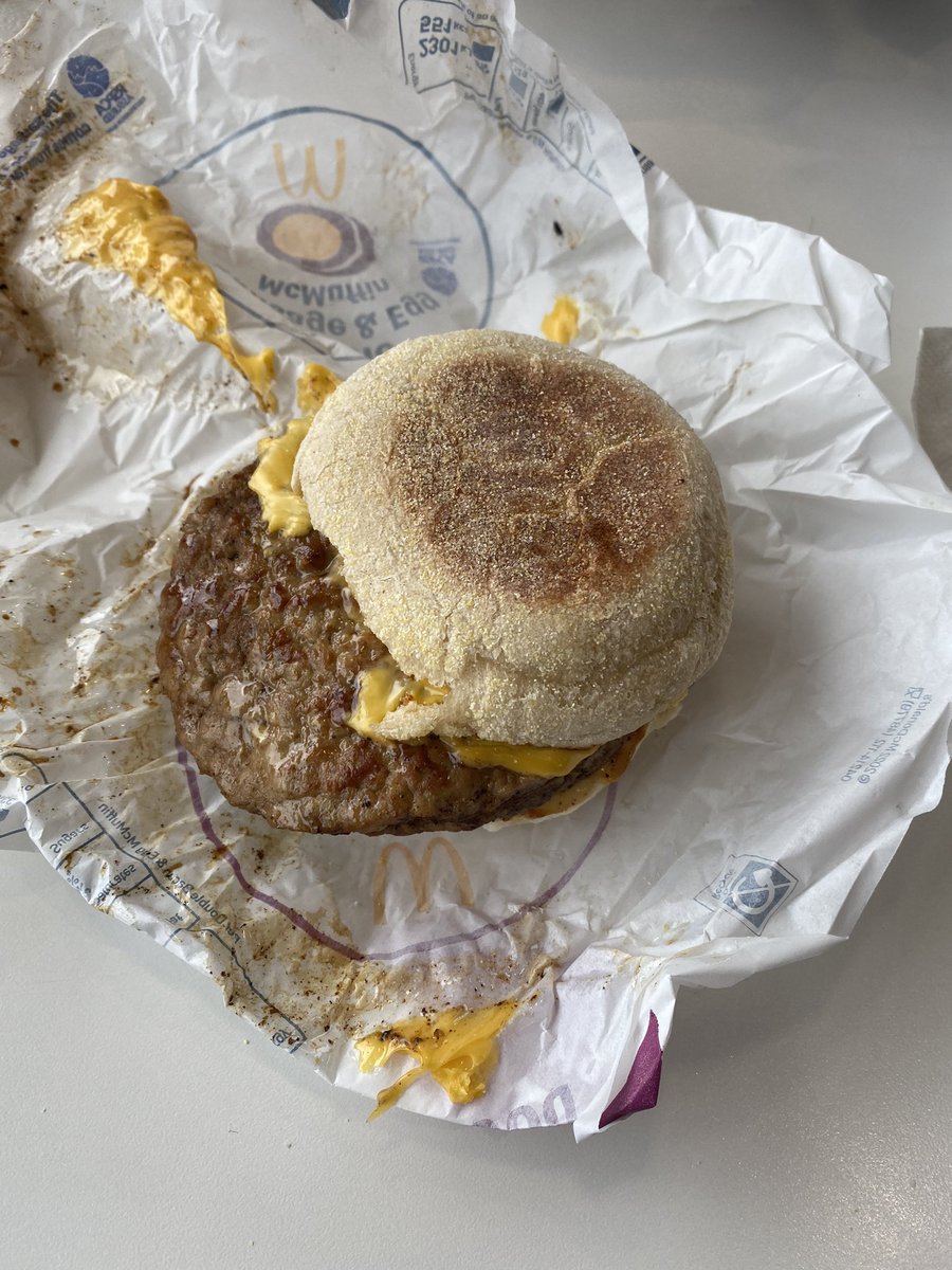 ronnie leek (@rjleek1) on Twitter photo Excuse me, <a href="/McDonaldsUK/">McDonald's UK</a> I ordered this… but you gave me… Excuse me, <a href="/McDonaldsUK/">McDonald's UK</a> I ordered this… but you gave me…