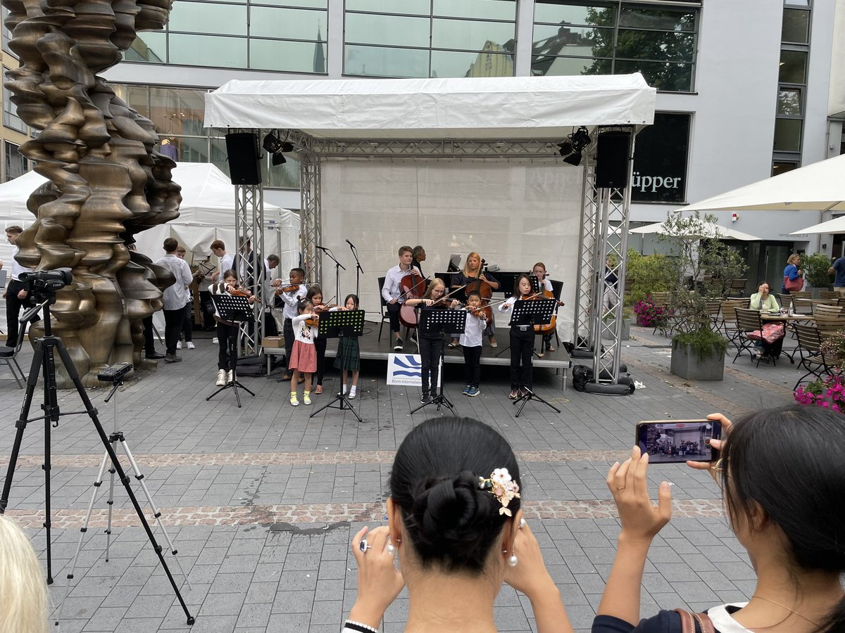Drrobertsims's tweet photo. Our students performing right now at the Beethoven Festival in the Remigiusplatz. Incredible! @BisBonn https://t.co/QRrirIdOfY