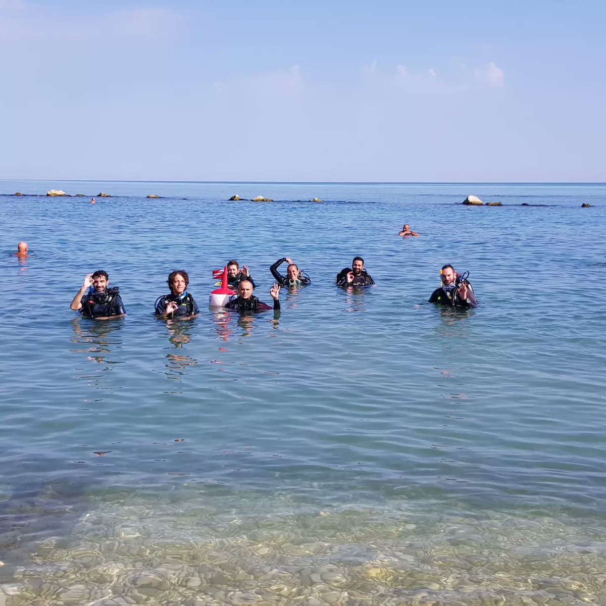 Acquatica_Scuba's tweet photo. Corsi open water e advanced diver
https://t.co/9pxkXUYC7W
#acquaticascuba #immersioni #diving #corsisubacquei #scuolasubacquea #centropadifivestar #corsiinsicurezza #amoilmare #costadeitrabocchi #neverstop #gogogo #centrodiving #padi #padicourses #scubalife #scubalifestyle https://t.co/nd0rxVUmzO