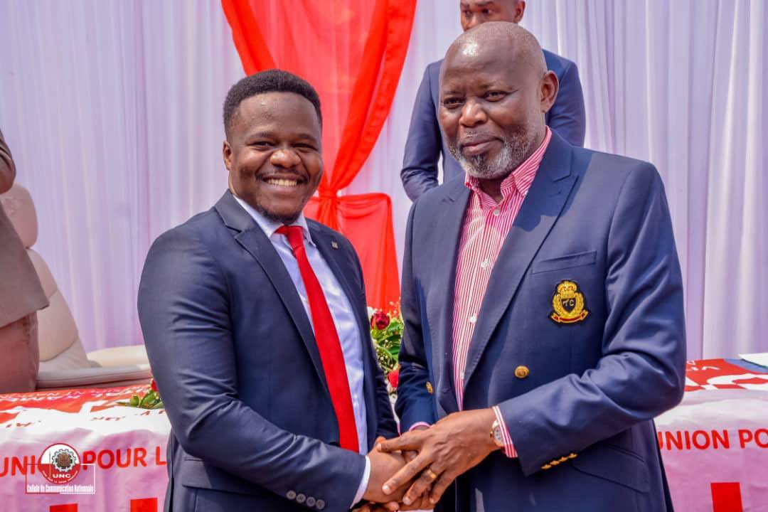 Chiruza fils maison 🏠 à la Grande école.