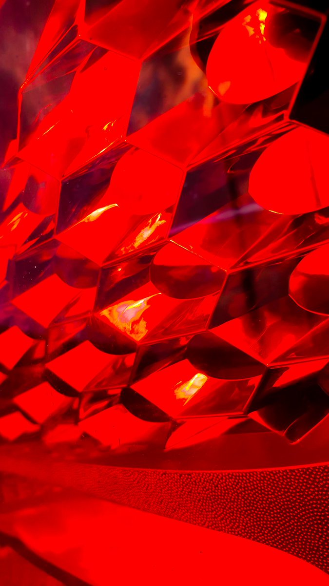 pixelsbyproxy's tweet photo. Messing around... #Abstract #red #photography #PhotoHunt22 #photographer https://t.co/rUXhtWdEOd