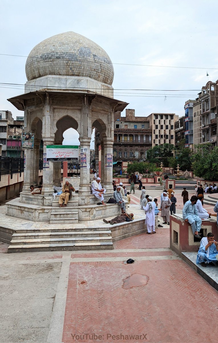 PeshawarX's tweet photo. Chowk Yadgar Peshawar.
#ChowkYadgarPeshawar #Peshawar #PeshawarCity #Pekhawar #Peshor https://t.co/aMMuqoGPTu