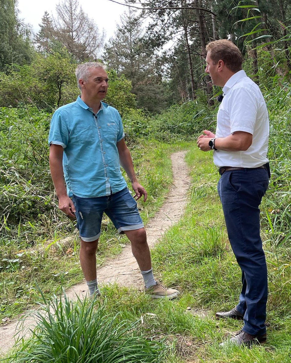 Vanmorgen was ik op bezoek bij de vrijwilligers van #MTB stichting #Urk. In het #urkerbos maakten we met voorzitter Steven loosman opnames voor een filmpje over het #corona steunpakket <a href="/FlevoNieuws/">Provincie Flevoland</a> en <a href="/sportflevo/">Sportflevo</a>