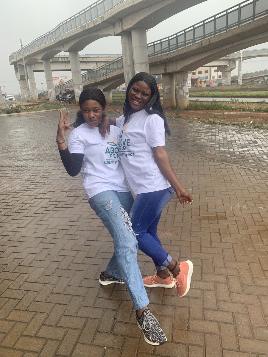 IamVerlardean's tweet photo. The rain wonβt stop us π₯²π₯π₯ #ABOVEFEAR #WEDEYTOGETHER https://t.co/3FjW0L3nS2