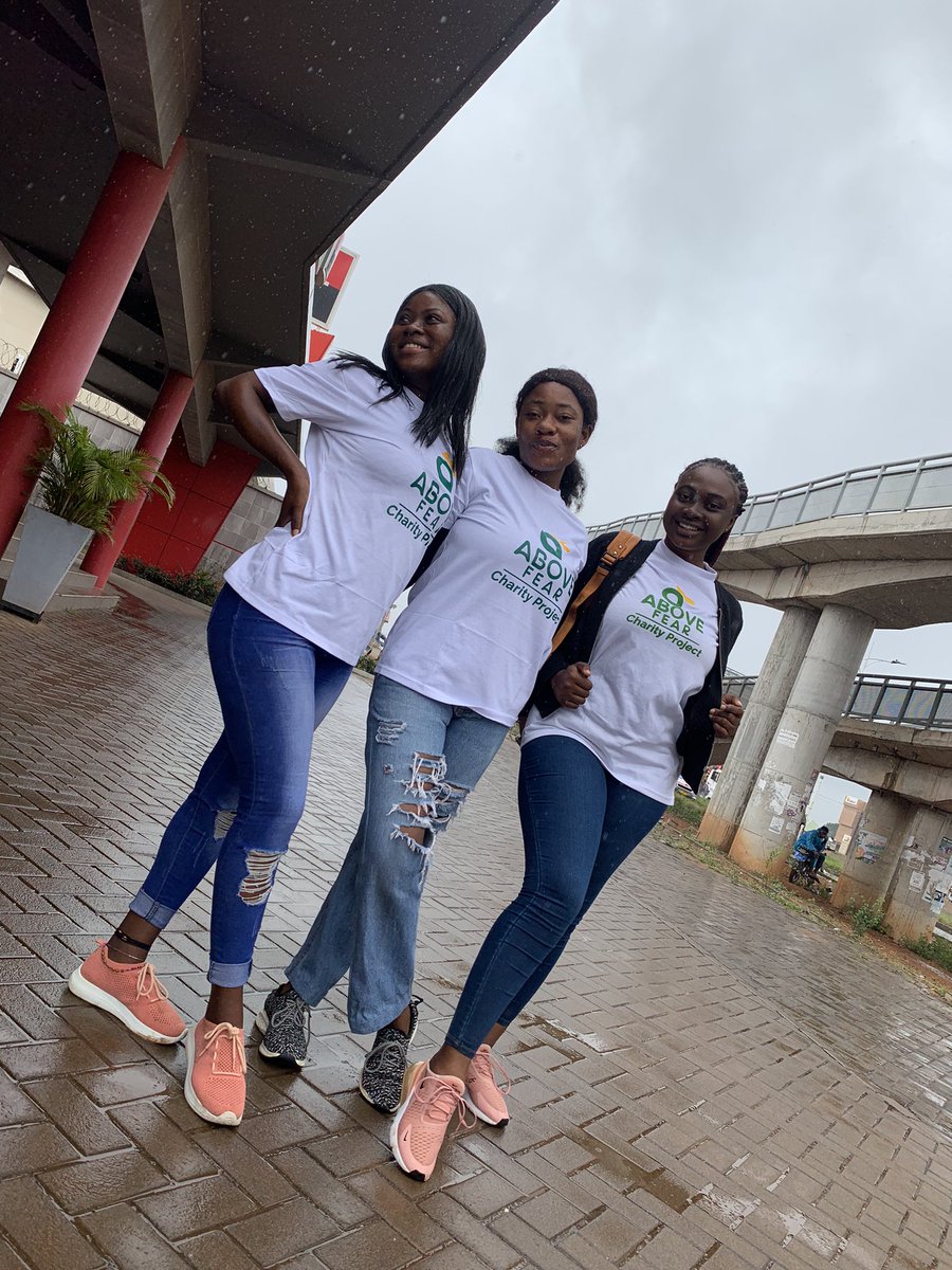 IamVerlardean's tweet photo. The rain wonβt stop us π₯²π₯π₯ #ABOVEFEAR #WEDEYTOGETHER https://t.co/3FjW0L3nS2