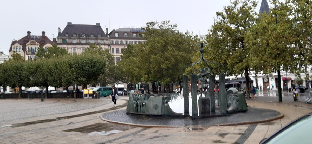 Allt lugnt inför torgmöte i Malmö