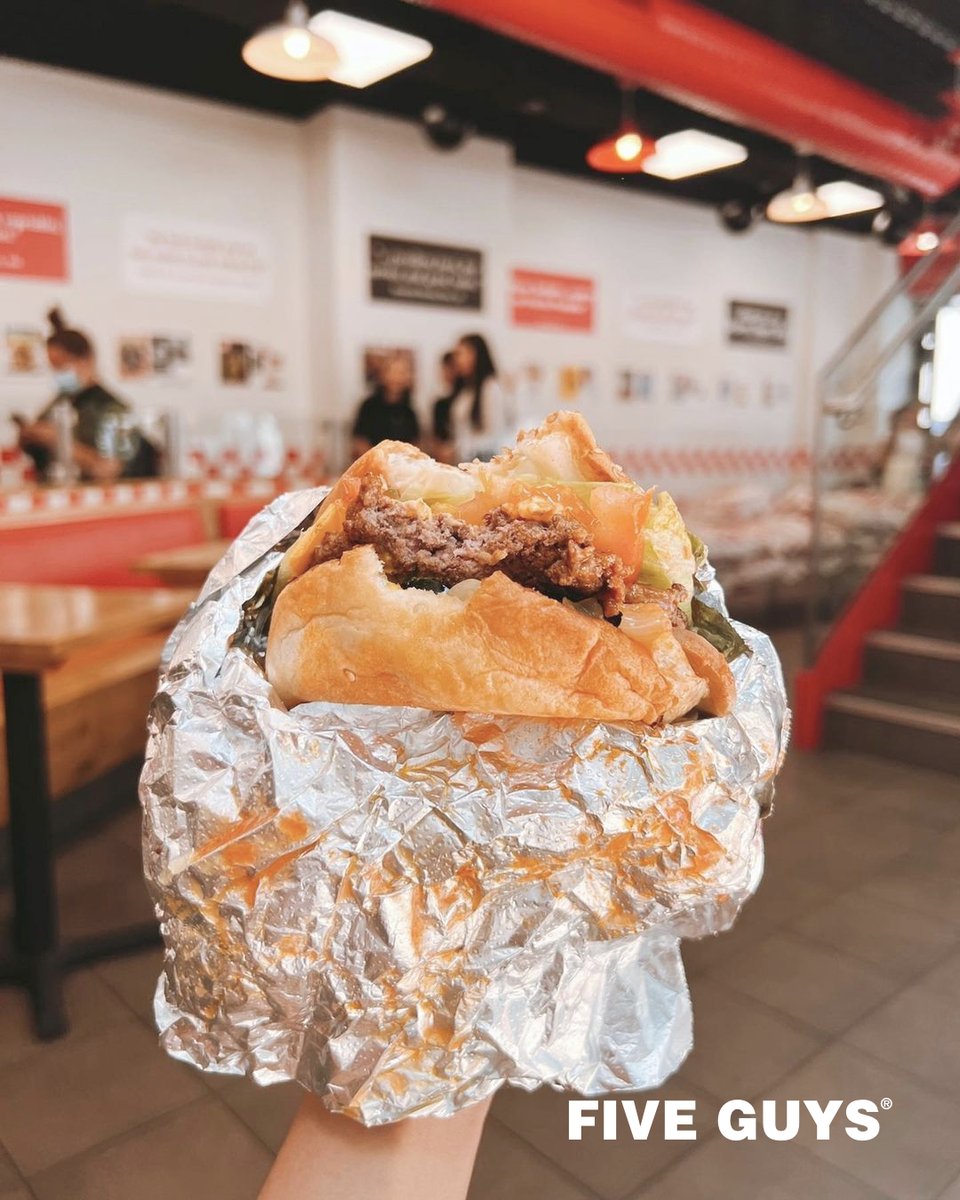 Five Guys Ireland tweet media