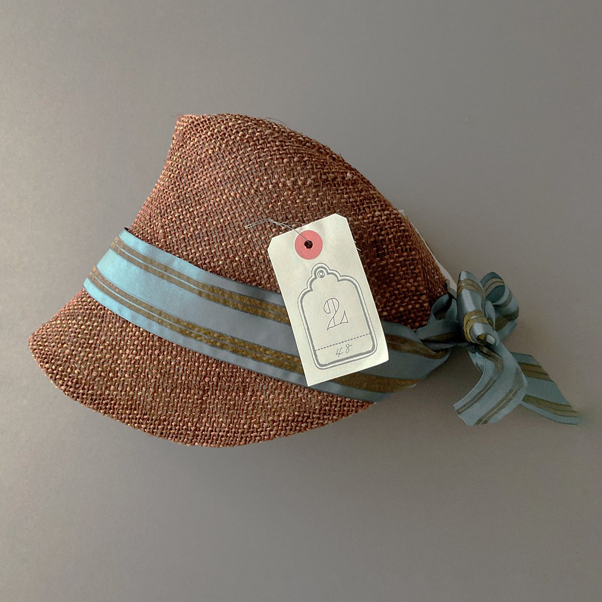 KubomiShop's tweet photo. ＼ Sample SALE ／
長く定番として製作している kubomiの麦わら帽子
試行錯誤の結晶ともいえる
サンプルを一つずつ厳選しまして
kubomiオンラインにて
" お買得価格" にて販売いたします

#kubomi
#麦わら帽子セール
#涼しい帽子
#麻の帽子 https://t.co/ko3DrkMn64