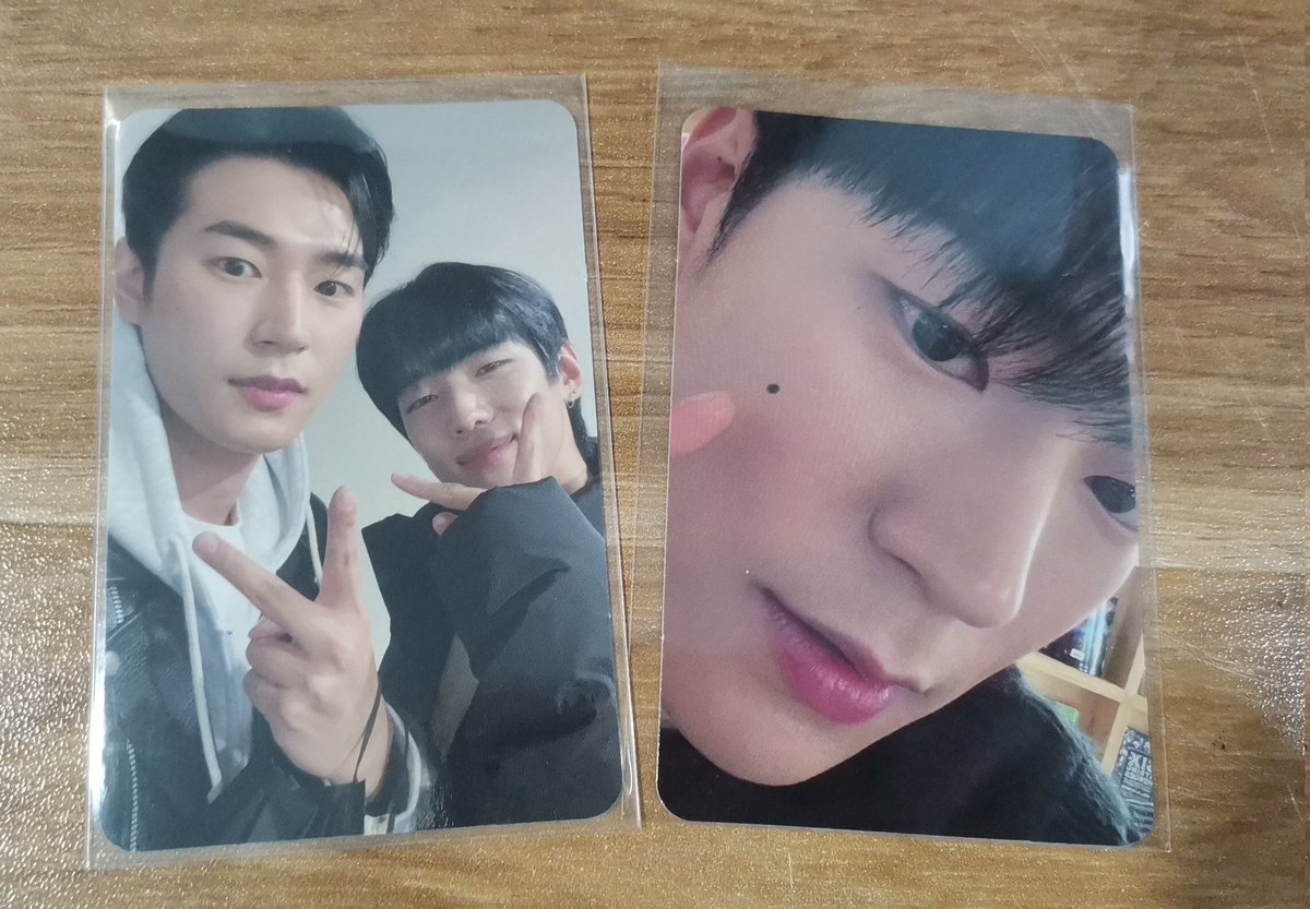clairesells1030's tweet photo. [MY ONLY 🇲🇾]

Wts rm20 excl postage each 
✅Seoham semantic error individual pc
✅Seoham Jaechan group pc

DM me if you're interested
#pasarsemanticerror #pasardkz #pasarKNK https://t.co/1010Fg4jGW